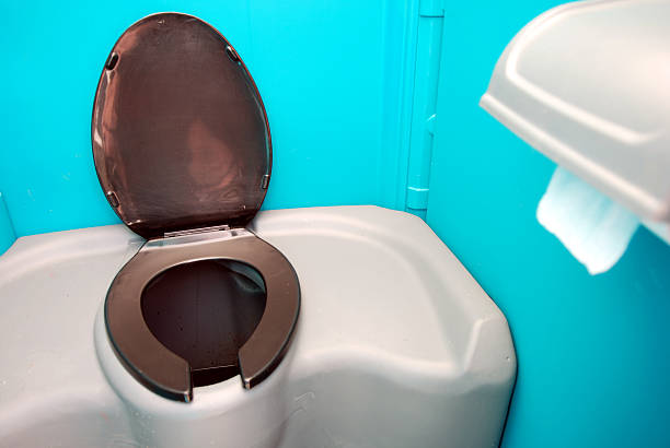 Best Portable toilet rental cost  in Raceland, KY